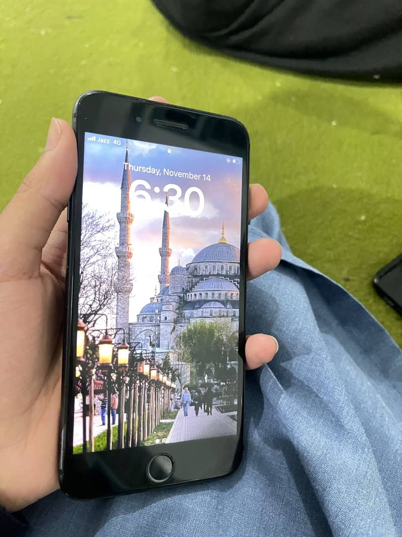 Iphone 8 plus 256 GB pta approved 0