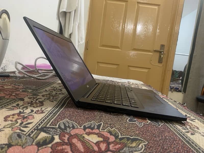 Dell Latitude 7280 5