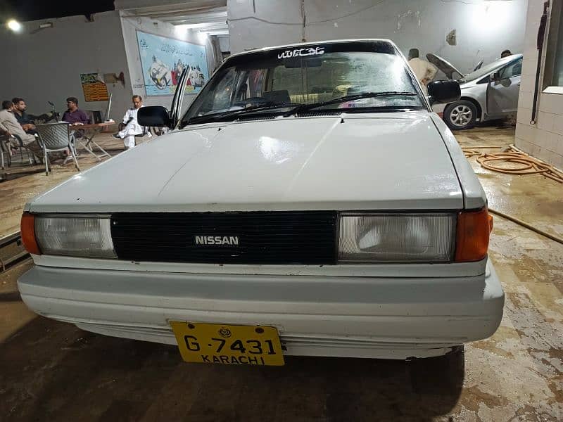 Nissan Sunny 1989 16