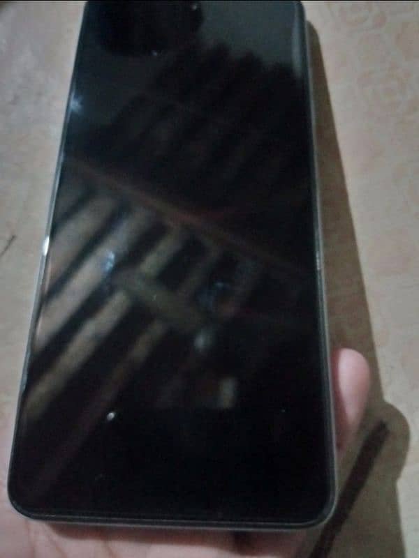 Tecno spark go 4 ram 64 gb 1