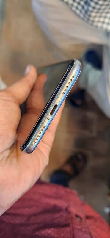 iphone x 64gb PTA approved 5