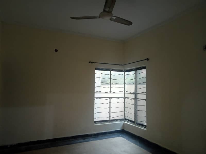 CANTT,1 KANAL UPPER PORTION FOR RENT GULBERG UPPER MALL SHADMAN ZAMAN PARK GOR CANAL ROAD LAHORE 1