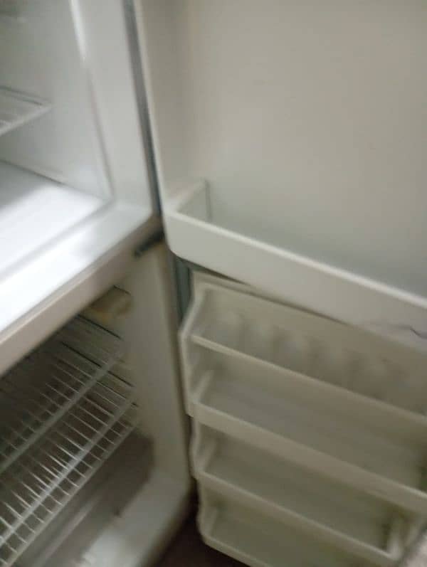 Dawalance fridge 1