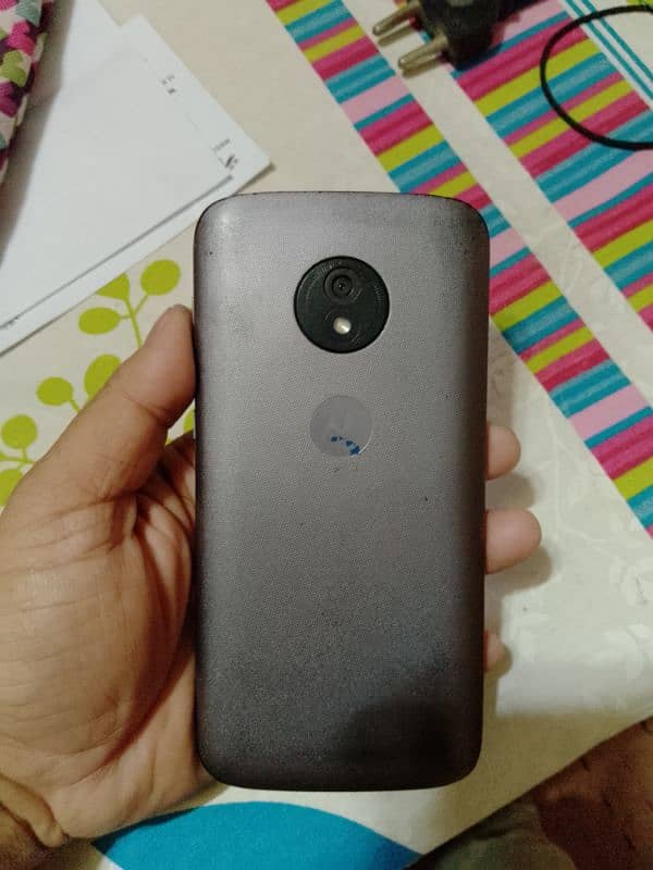 Moto e5 play 1