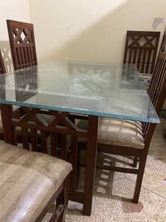 brand new 6 seater dining table  10/10 condition