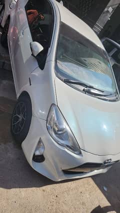 Toyota Aqua 2015/19 G package for sell