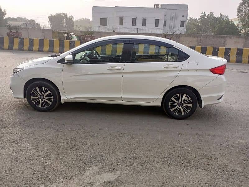 Honda City IVTEC 2022 3