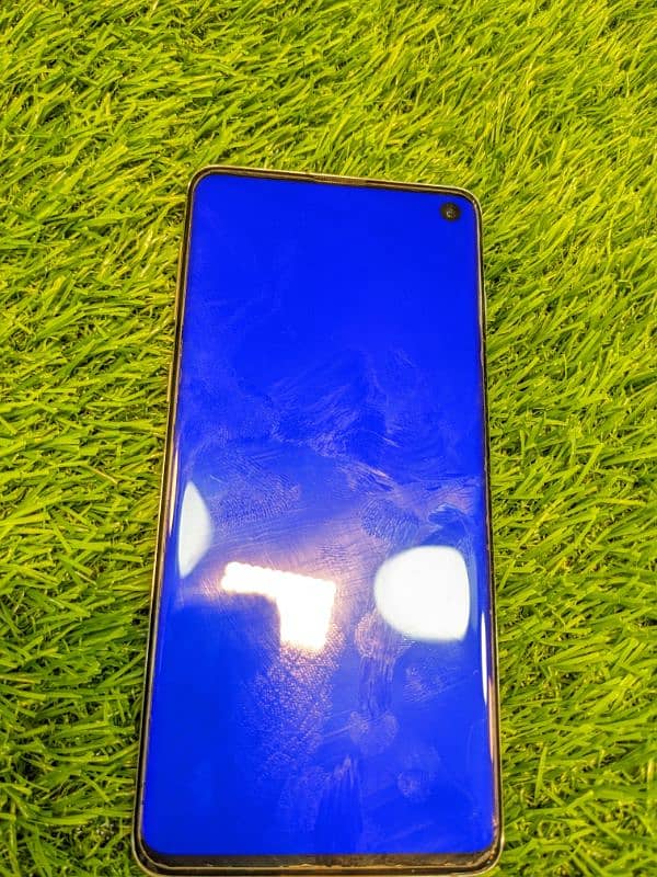 Samsung Galaxy S10 official pta 7