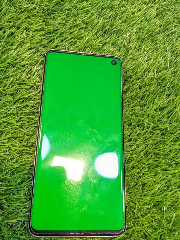 Samsung Galaxy S10 official pta 8