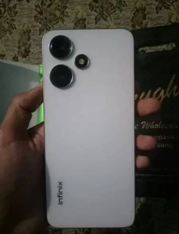 Infinix hot 30play 8ram 64gb memory contact num 03040424702 0