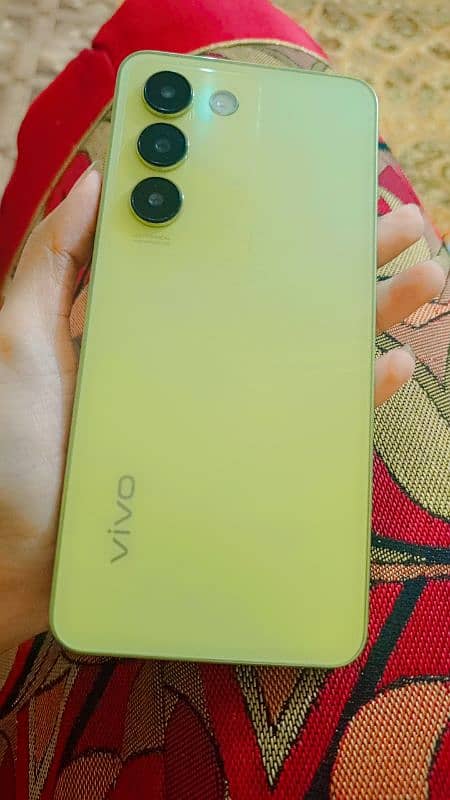 Vivo Y100 256 Memory 8 Ram Condition Brand New Color Green 4