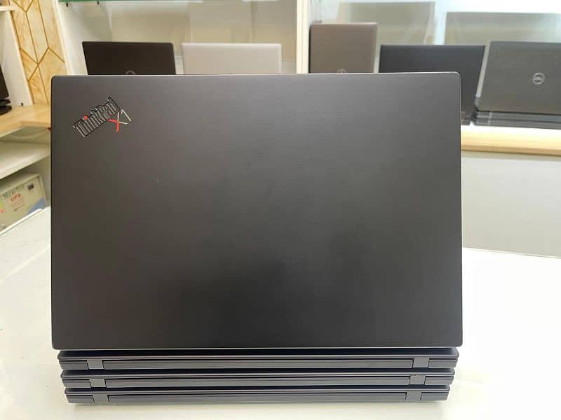 Lenovo Thinkpad X1 Carbon | 8th , 10th Generation 4