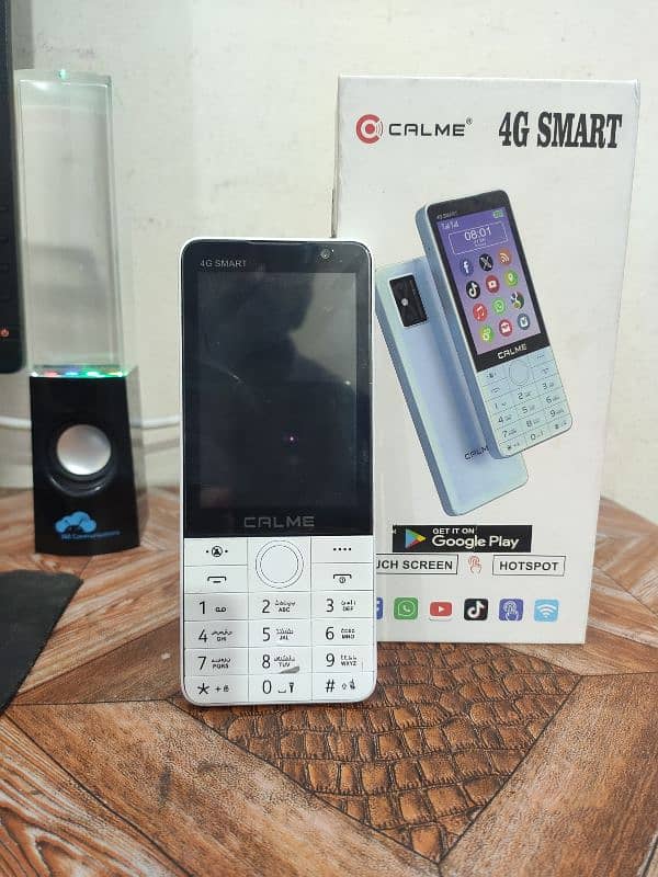 Calme 4G Smart Phone with Box 14