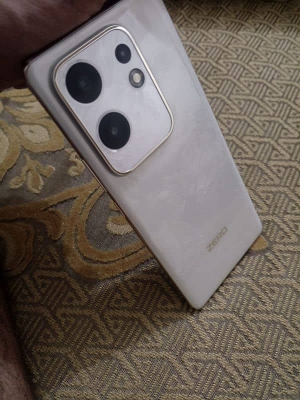 infinix zero 30) like a brand new condition 6