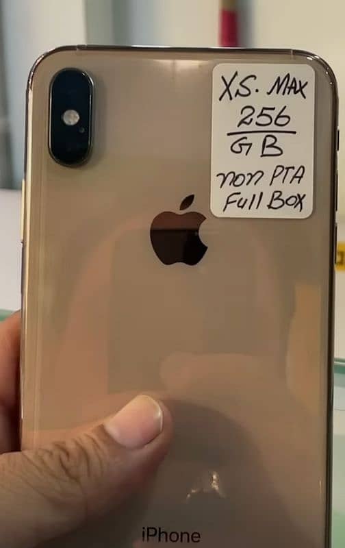 iPhone XS MAX || 10/10 condition || With box || 256 GB non pta 2