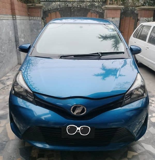 Toyota Vitz 2017 1