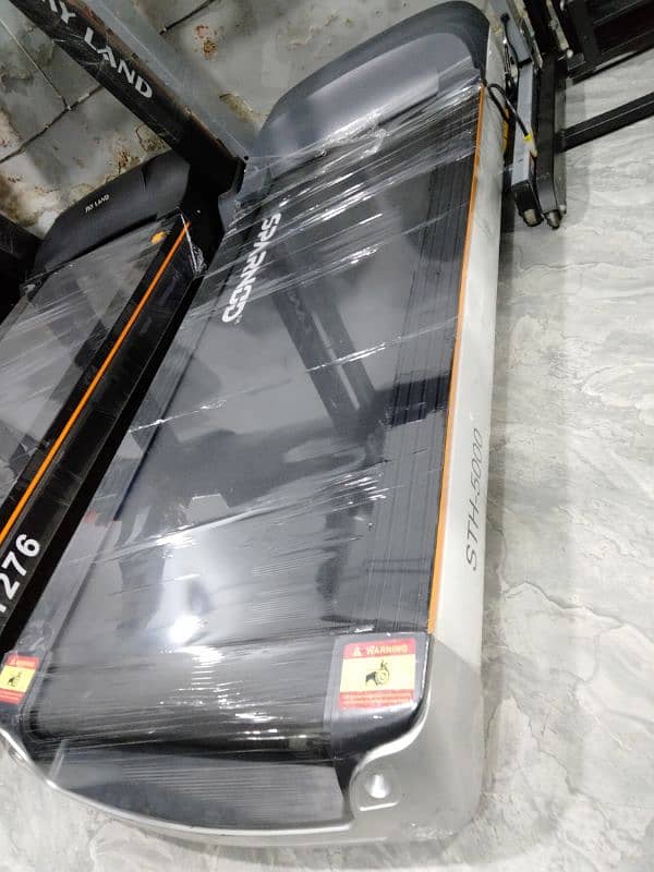 SPARNOD TREADMILLS ARE AVAILABLE FOR DETAIL 0333*711*9531  (COD) 15