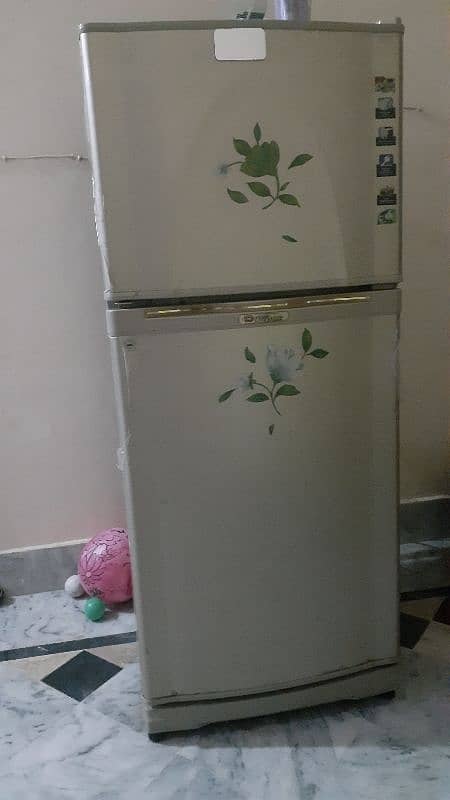 Dawlance refrigerator 3