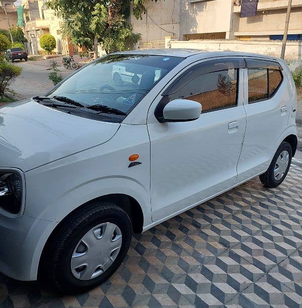 Suzuki Alto 2023 18