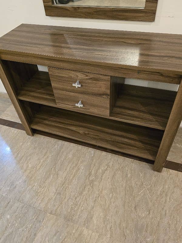 Interwood Console with Mirror 1