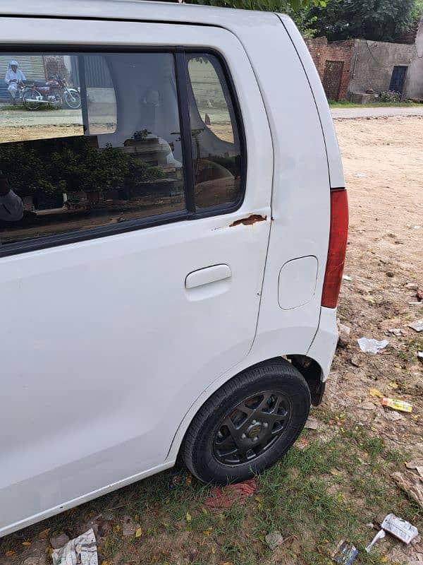 Suzuki Wagon R 2019 5