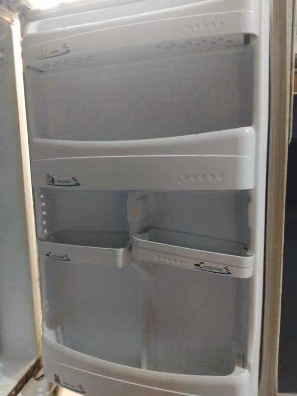 PEL fridge 2 doors 1