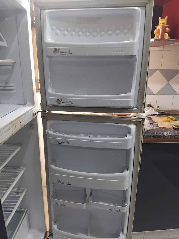 PEL fridge 2 doors 6