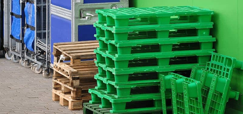 New & used imported pallets | Wooden storage pallets | Plastic palllet 3