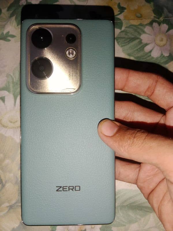 Infinix zero 30 4g 0