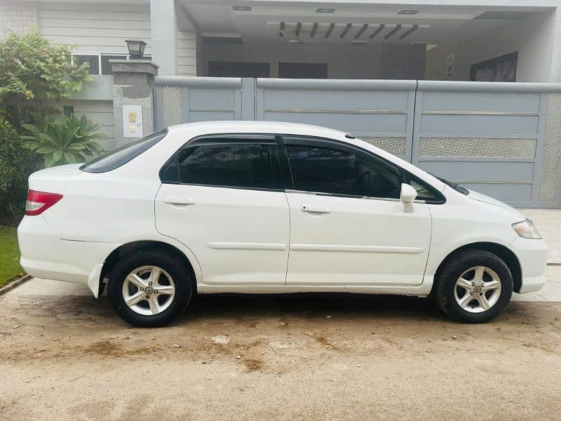 Honda City IDSI 2006 6