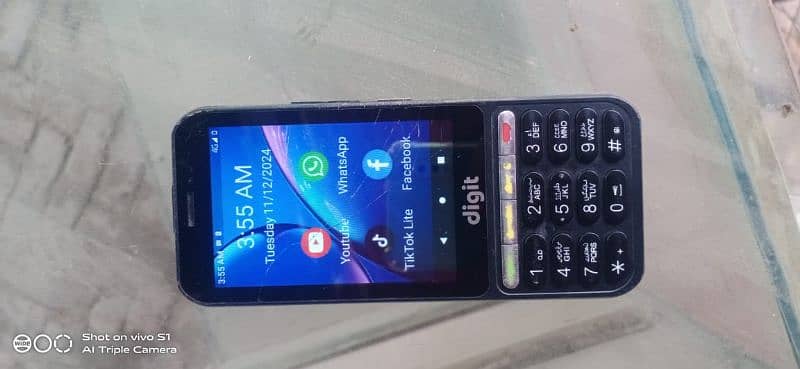 jazz dijit 4G mobile for sale 10/9 condition 0