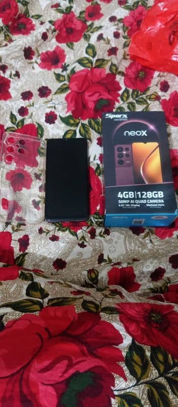 Sparx neo x. 4+4/128gb 1