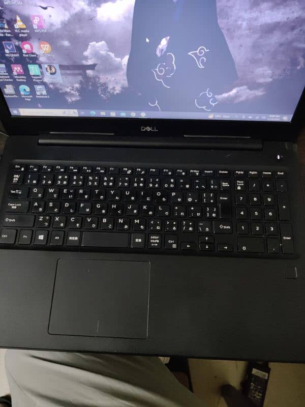 Dell latitude 3590 0