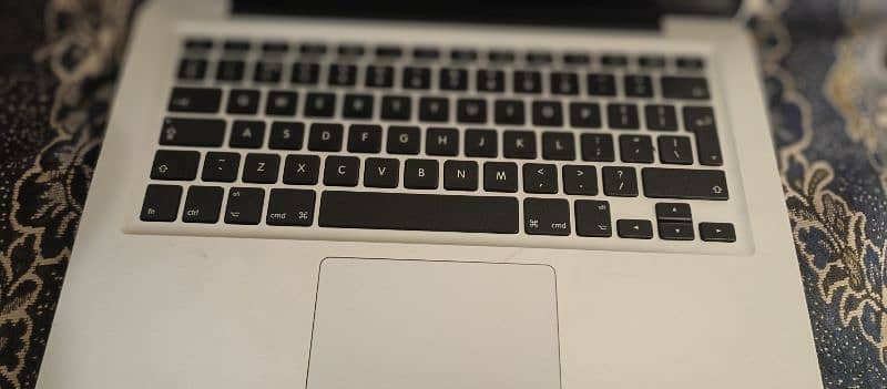 macbook 13 pro 1