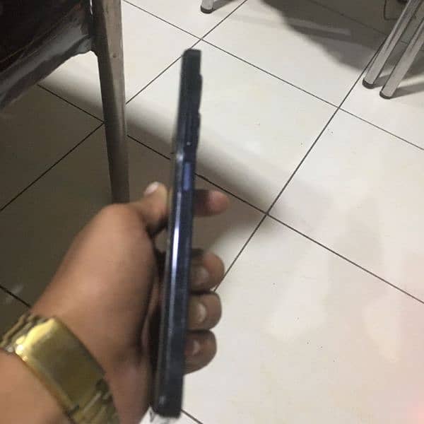 Infinix Note30 10/9 condition 4