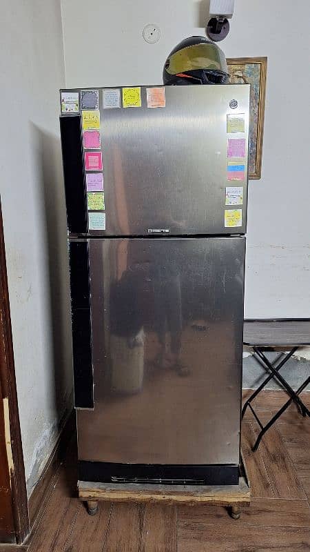 PEL used refrigerator good condition 4