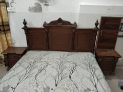 selling bed set