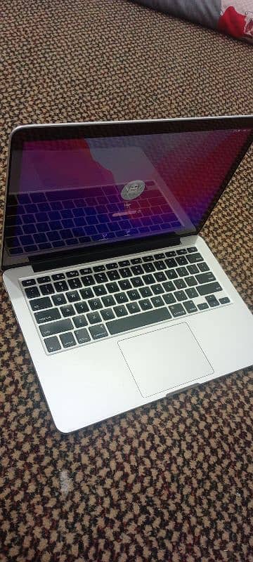 Macbok pro 8/256 intel core i 5 No fault No repair 1