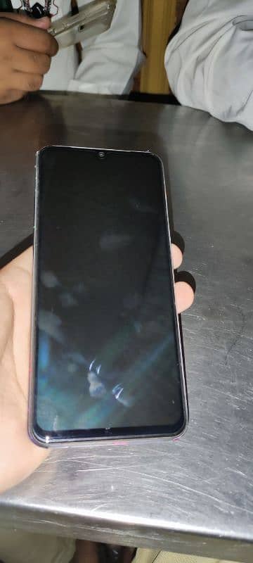 Vivo V21e 4