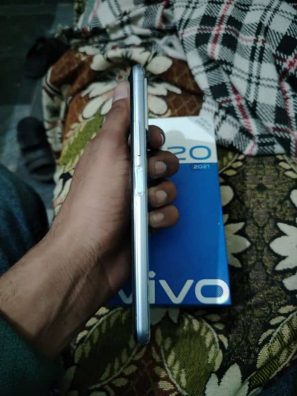 Vivo y20 10/10 condition 3