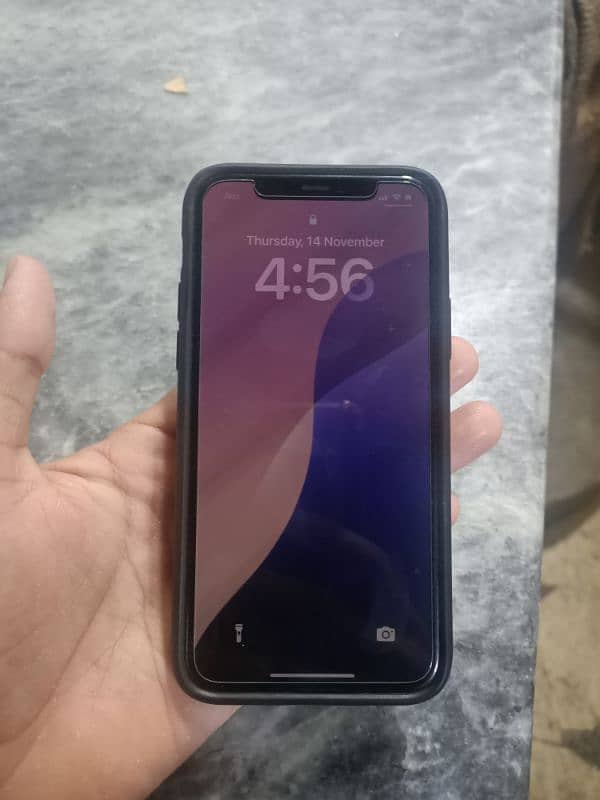 iPhone 11 pro SIM time 4 month Non PTA 10 by 10 water pak 7