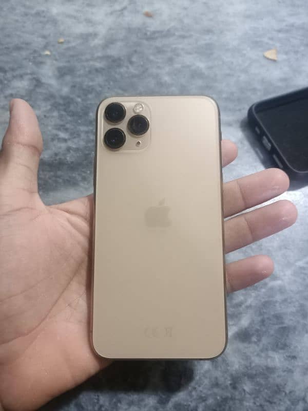 iPhone 11 pro SIM time 4 month Non PTA 10 by 10 water pak 8