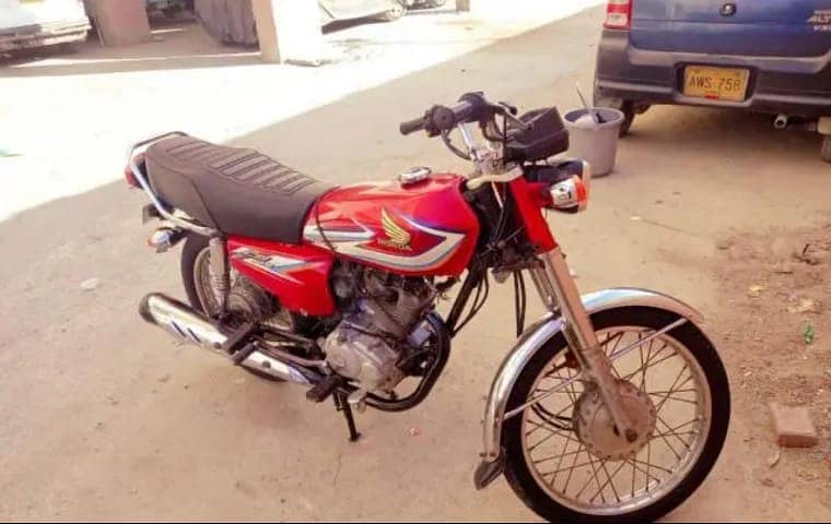 Honda 125 CG Complete documents clear Call My WhatsApp 03417817026 1