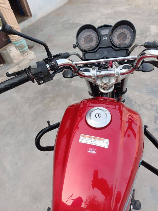 Yamaha yb125z 2019 1