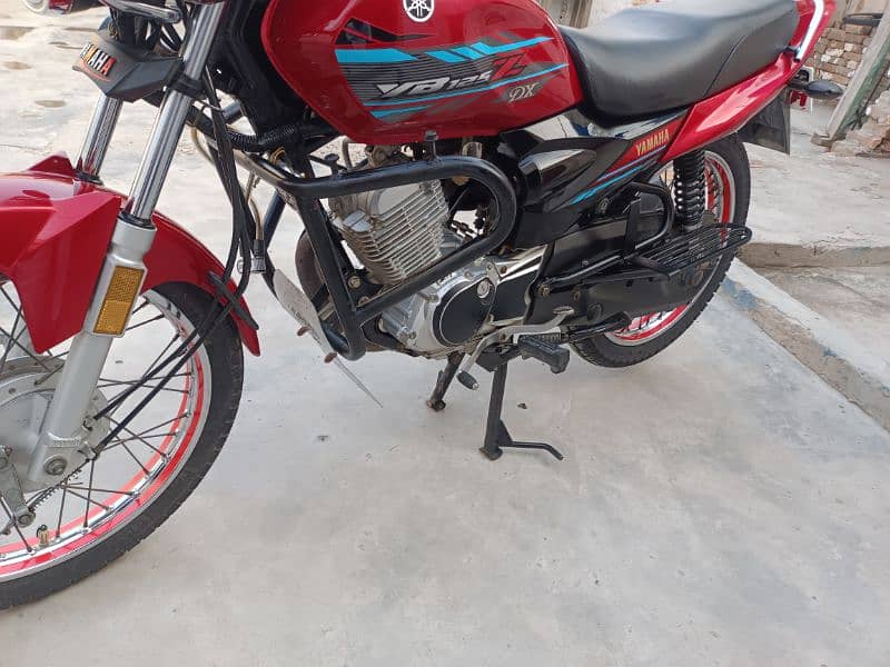 Yamaha yb125z 2019 4