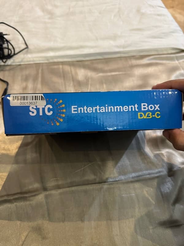 Entertainment Box DV3-C 6