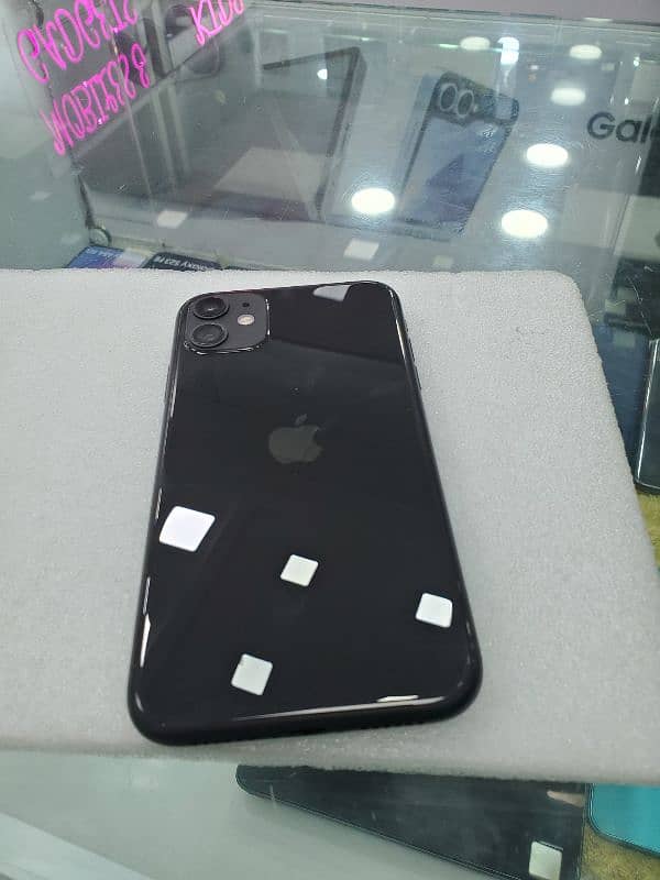 iPhone  11 pta 8