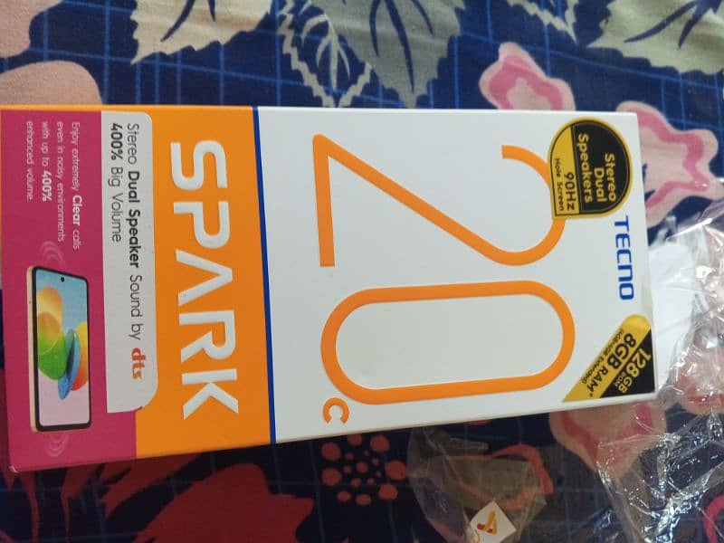 Tecno spark 20c 4+4ram. 128. rom exchange 9