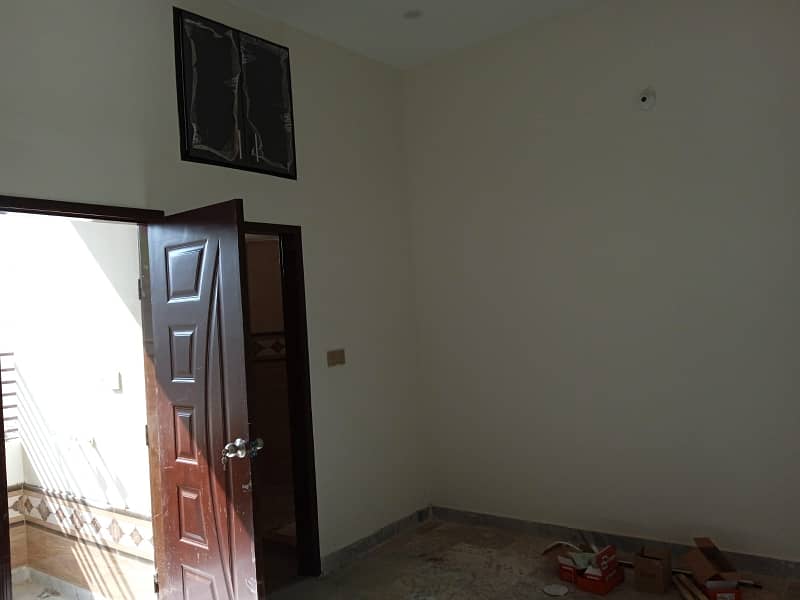 2 Bed DD (1st Floor ) West open Dehli sauda gran society Jama Millia 6