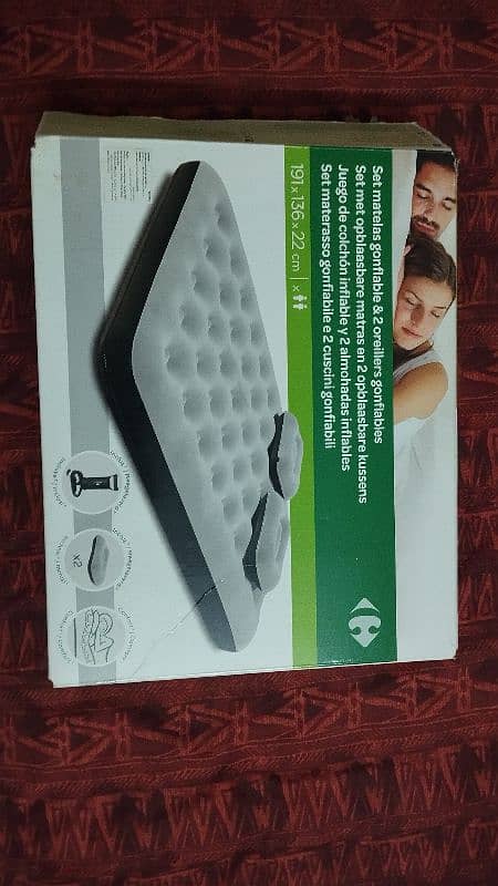 Inflatable Bed 0